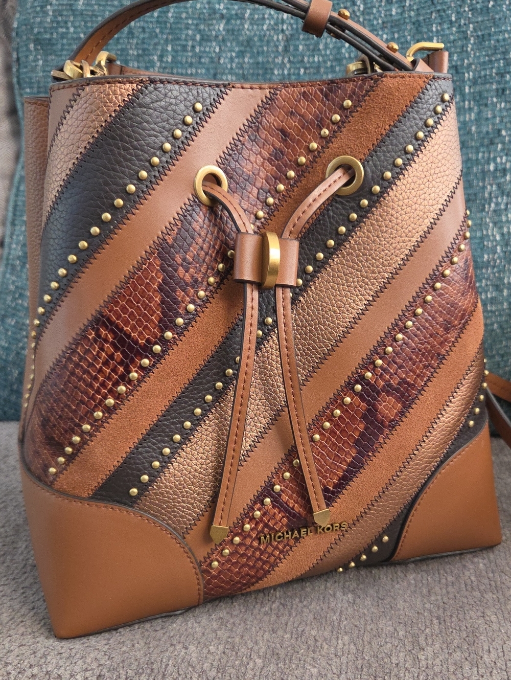 Michael Kors Mercer Gallery Medium Patchwork Bucket Bag